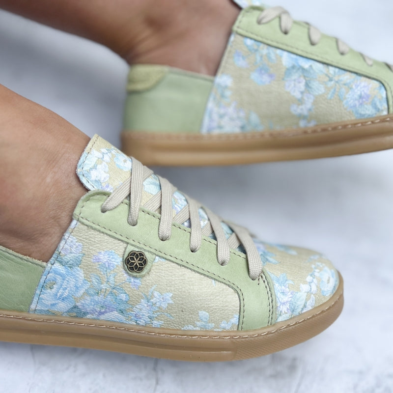 Kiara Handmade Green Leather Sneaker